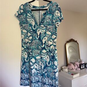 Lilly Pulitzer Lucky Elephants Blue Sheath Mini Dress V-Neck Short Sleeve